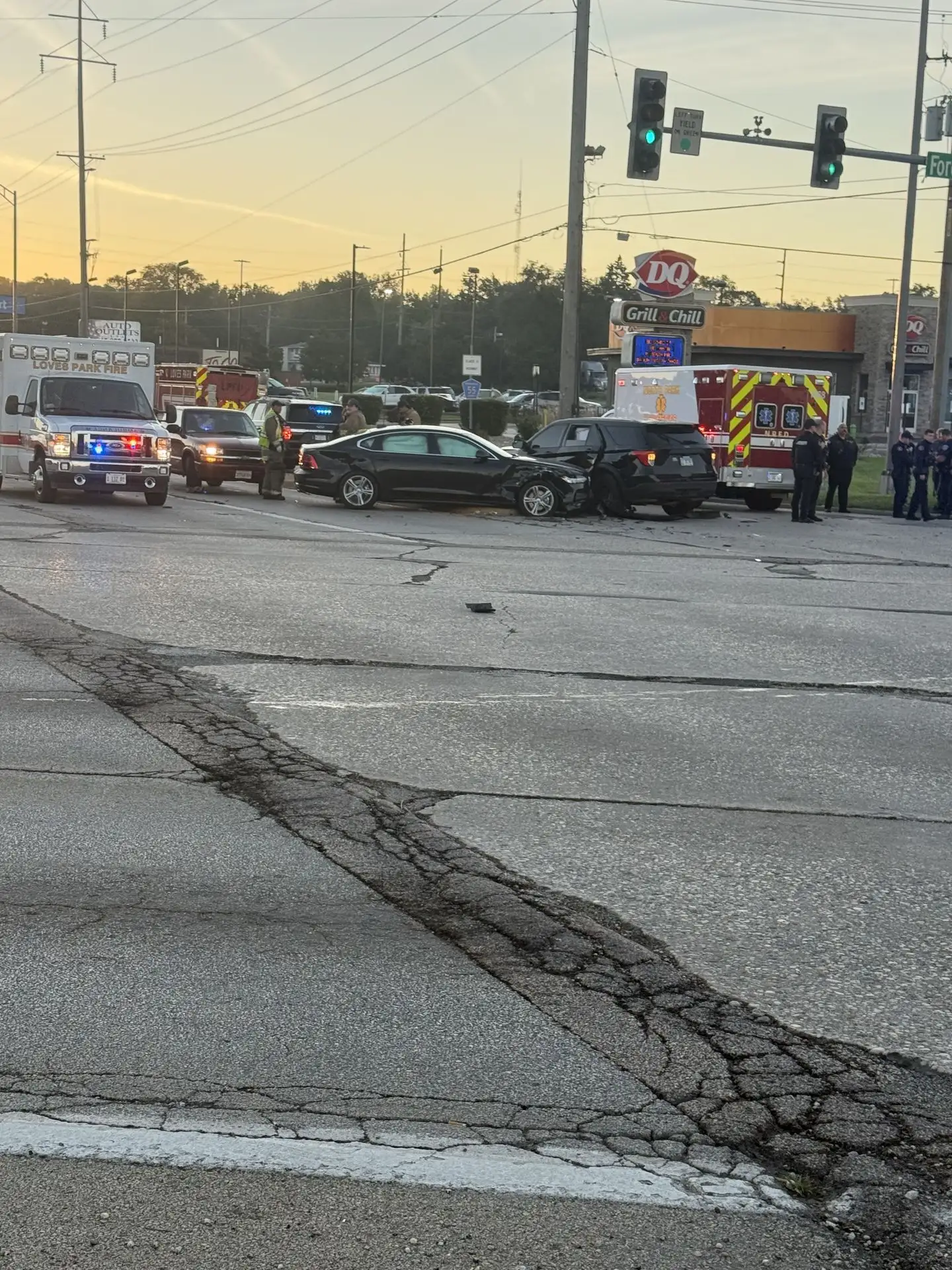 Major Crash Draws Emergency Response in Rockford Major Crash Draws Emergency Response in Rockford